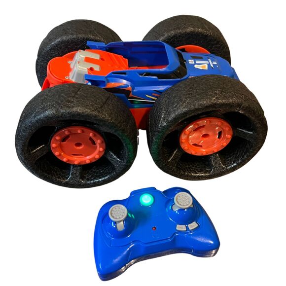 Spinmaster Other - Blue & Red Air Hogs Super Soft Jump Fury RC Truck - Remote Control - No Charger